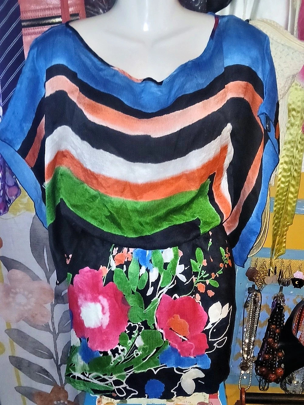 bebe Silk Flutter Sleeve Mini Dress Small
